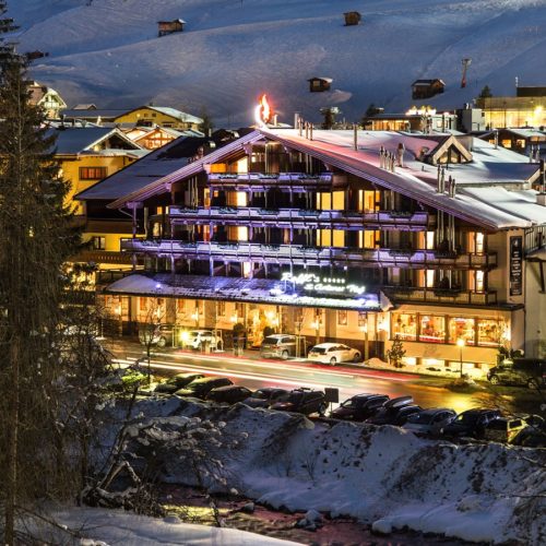 Raffl's-Antonerhof-Aussenansicht-WEST-2018