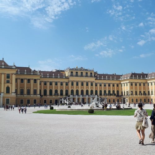 schonbrunn-vienna_summer